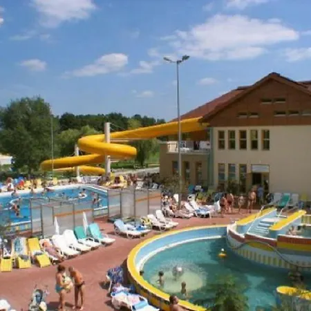 Pine Wood 7 * Zalakaros